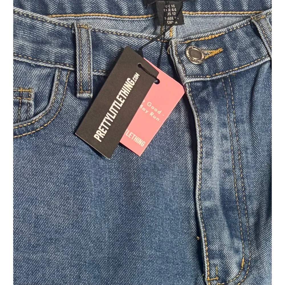 PrettyLittleThing Womens High Waisted Raw Hem Denim Bermuda Shorts Blue Size 12